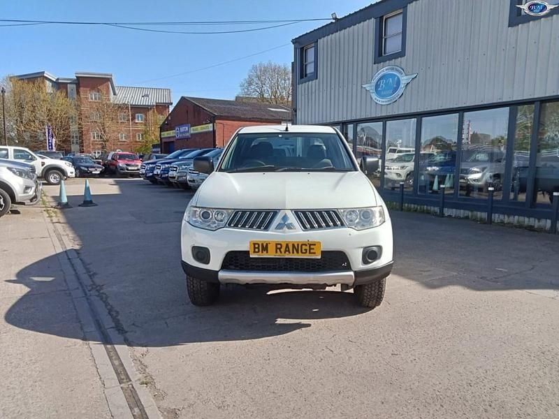 Used Mitsubishi L200 2014 White Pickup