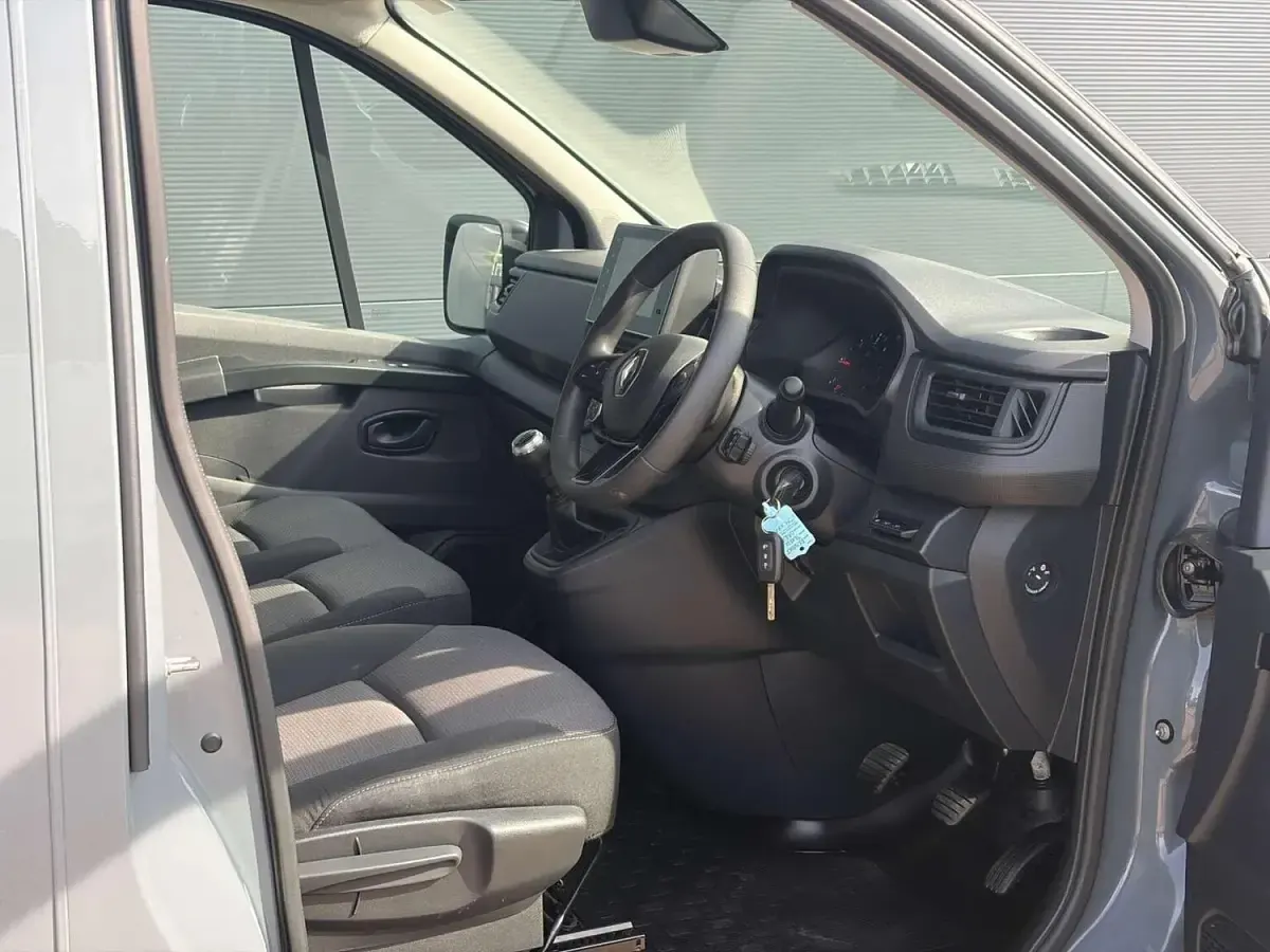 Used Renault Trafic 2024 Grey