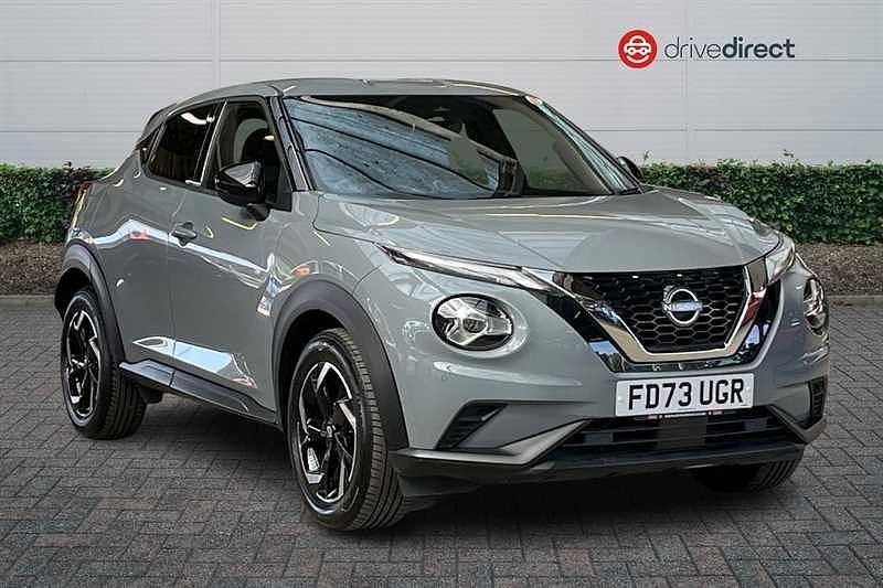 Metallic paint Used 2023 Nissan Juke N-Connecta SUV | £15,850 (Fair price) - Image 1/4