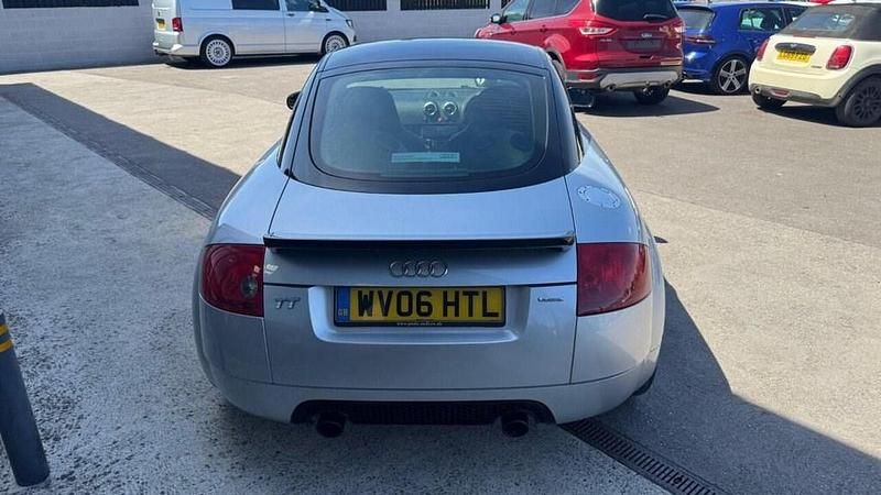 Used Audi TT Sport 240 HP (176 kW) 2006 Silver Coupe