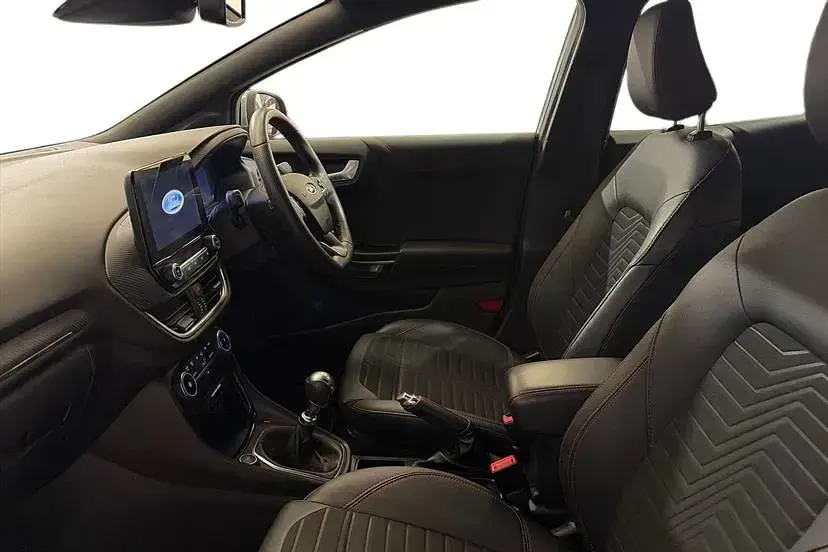Used Ford Puma ST-Line X 155 HP (114 kW) 2022 Silver Hatchback