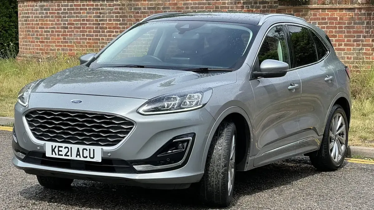 Used Ford Kuga Vignale 190 HP (139 kW) 2021 Silver SUV