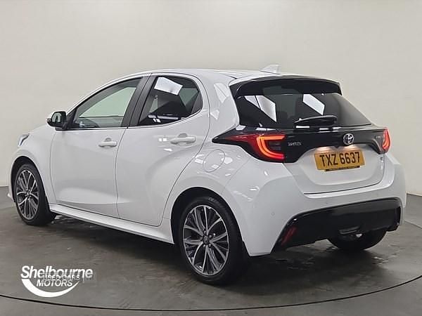 Used Toyota Yaris Hybrid 2022 White Hatchback
