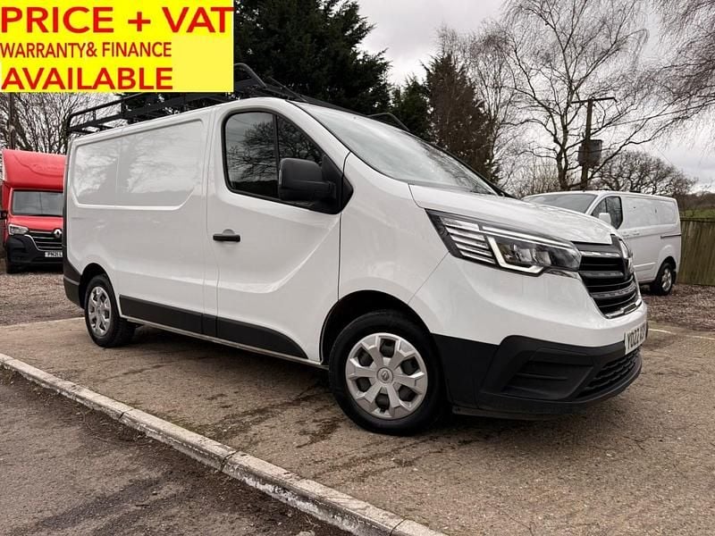Used Renault Trafic Business 2022 White