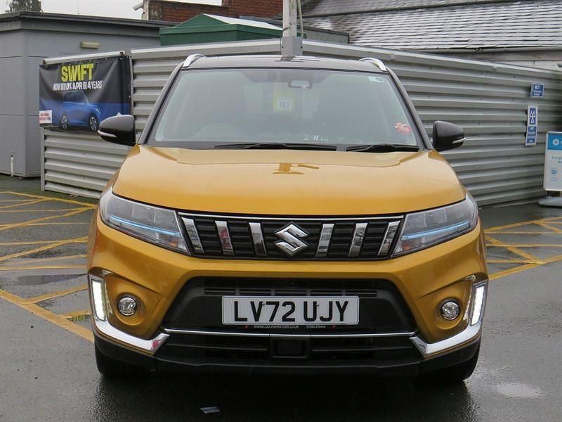 Used Suzuki Vitara SZ5 115 HP (84 kW) 2022 Yellow SUV