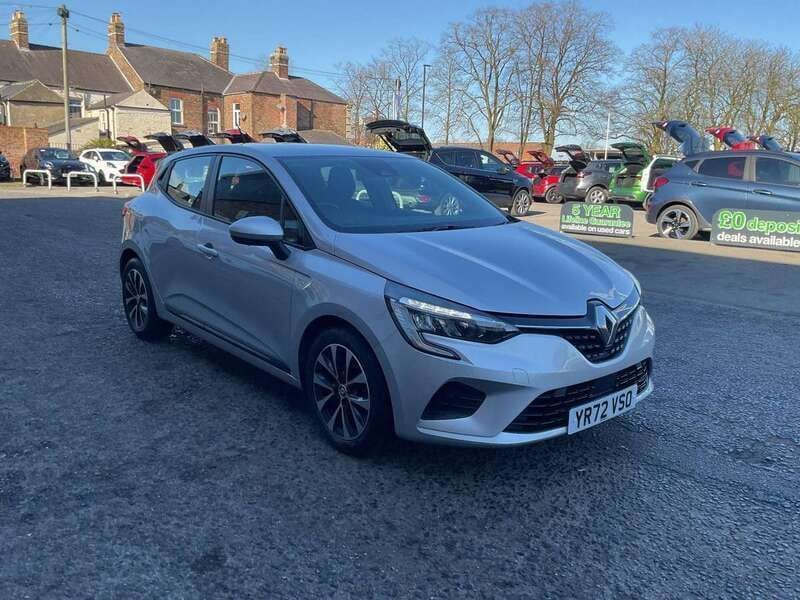 Silver Used 2022 Renault Clio V Iconic Hatchback | £12,995 (Fair price) - Image 1/4