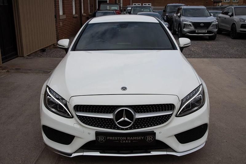 Used Mercedes C220 AMG line 170 HP (125 kW) 2018 White Coupe
