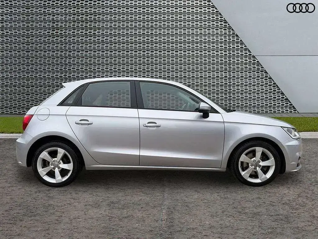 Used Audi A1 Sport 116 HP (85 kW) 2018 Silver Hatchback
