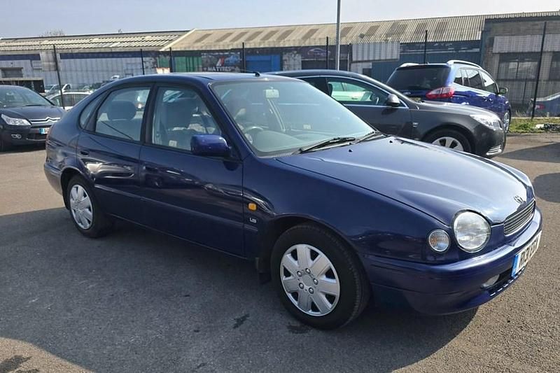 Used Toyota Corolla 1997 Blue Hatchback