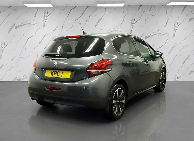 Used Peugeot 208 S 82 HP (60 kW) 2019 Grey Hatchback