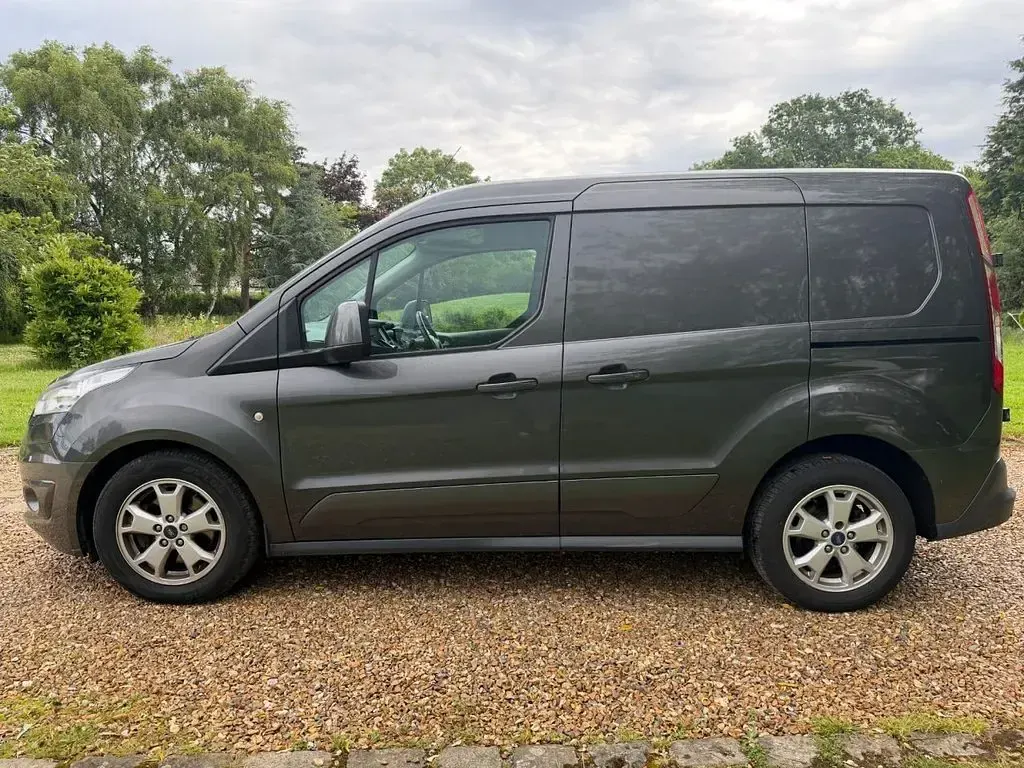 Used Ford Transit Connect Limited 118 HP (86 kW) 2017 Grey MPV