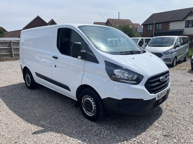 White Used 2019 Ford Transit Custom Van | £10,390 (Super price) - Image 1/4