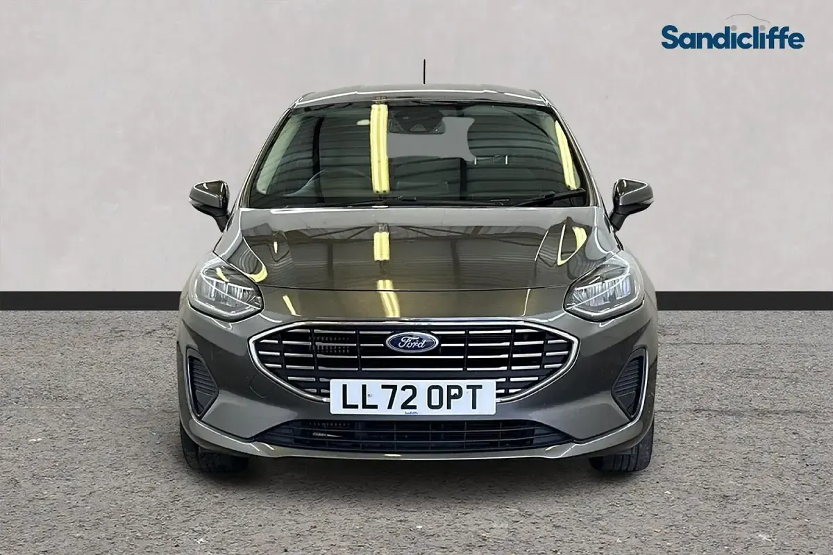 Used Ford Fiesta Titanium 101 HP (74 kW) 2022 Grey Hatchback
