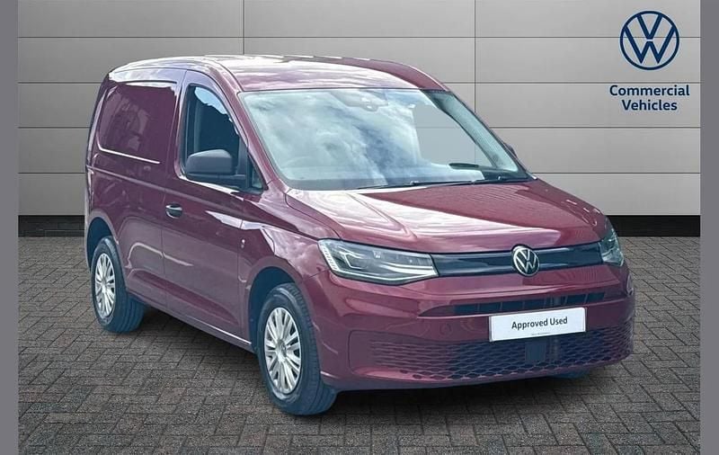 Used VW Caddy 101 HP (74 kW) 2024 Red MPV