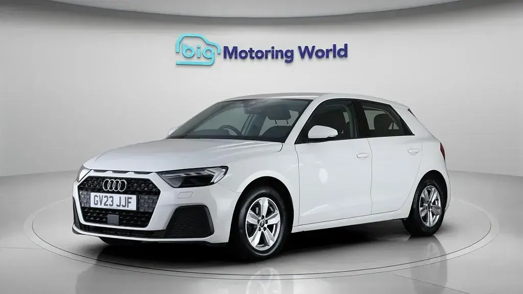 Second-hand Audi A1 Sportback 95 CP (69 kW) 2023 Alb Hatchback