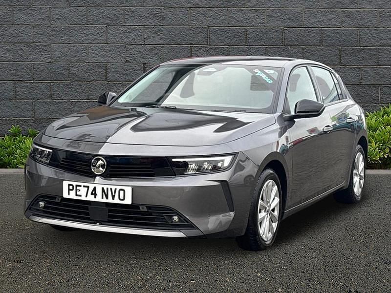 Used Vauxhall Astra Design Edition 110 HP (80 kW) 2024 Grey Hatchback