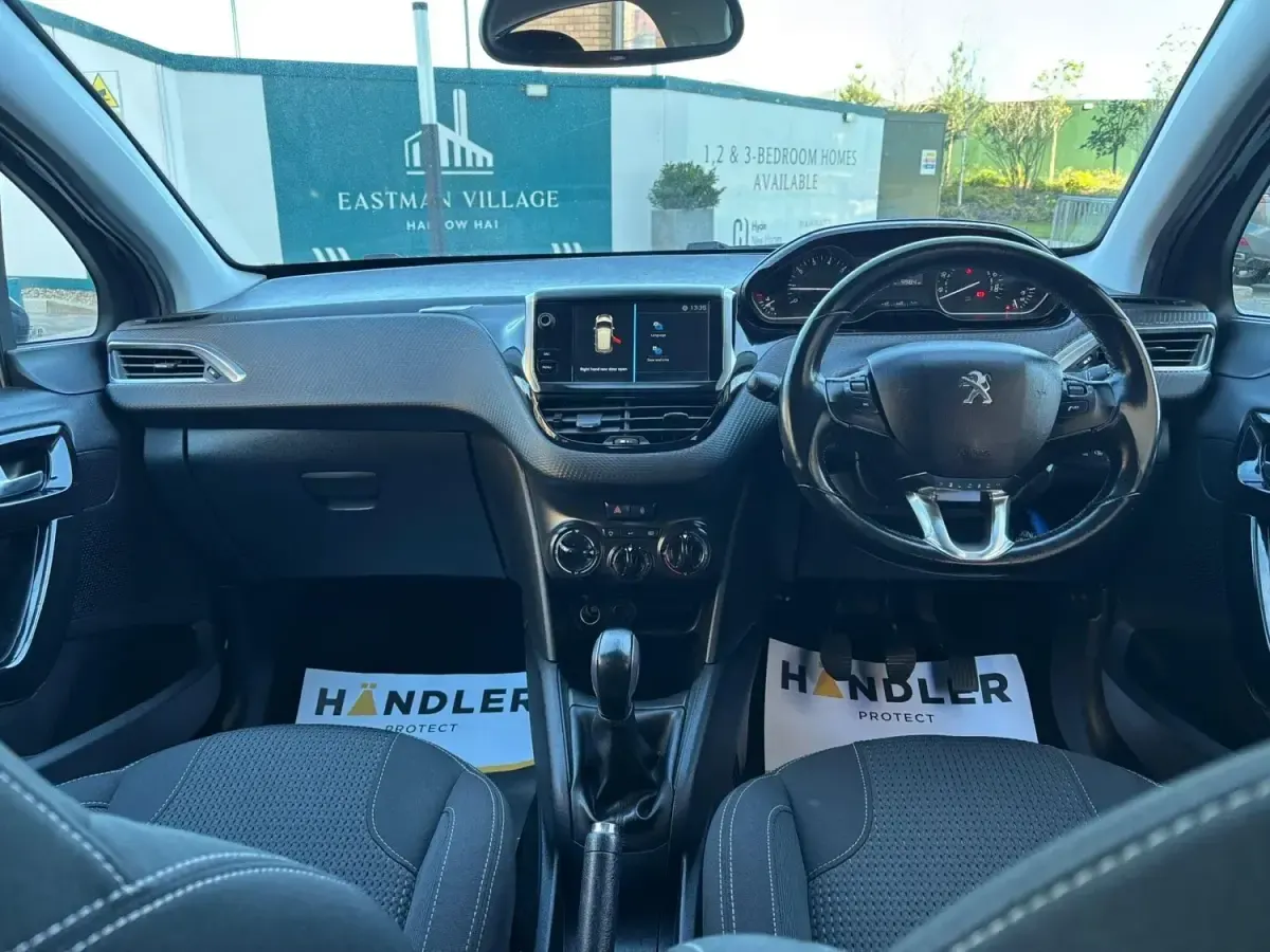 Usado Peugeot 208 Allure 2017 Azul Utilitario