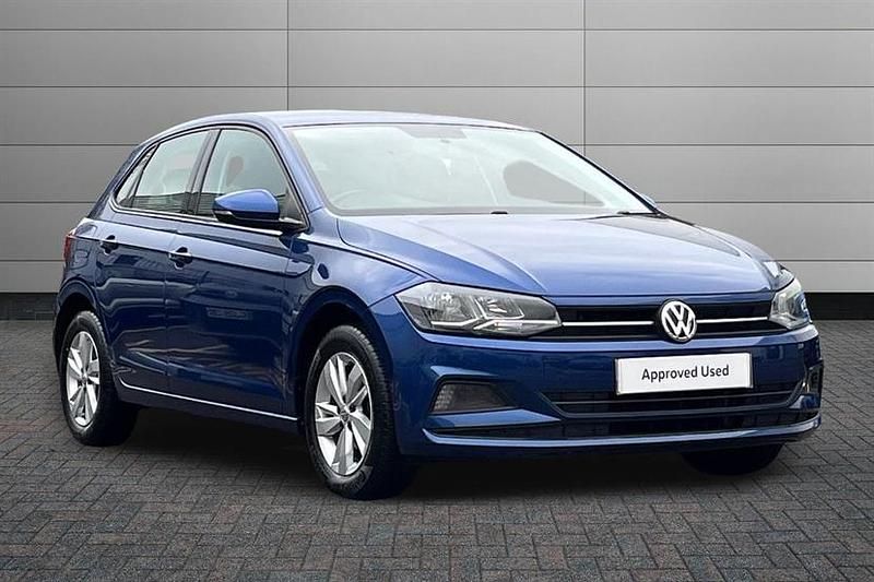 Blue Used 2018 VW Polo SE Hatchback | £13,595 (Fair price) - Image 1/3