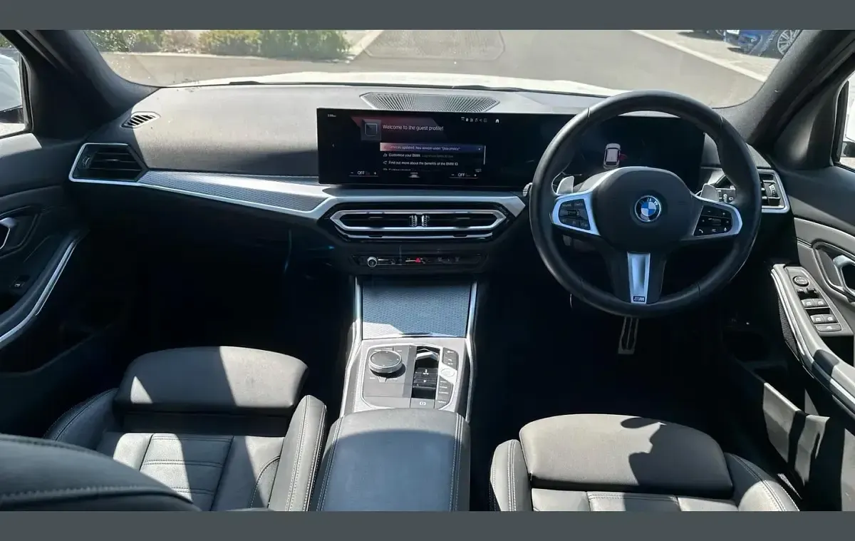 Used BMW 330 M Sport 288 HP (211 kW) 2024 White Estate