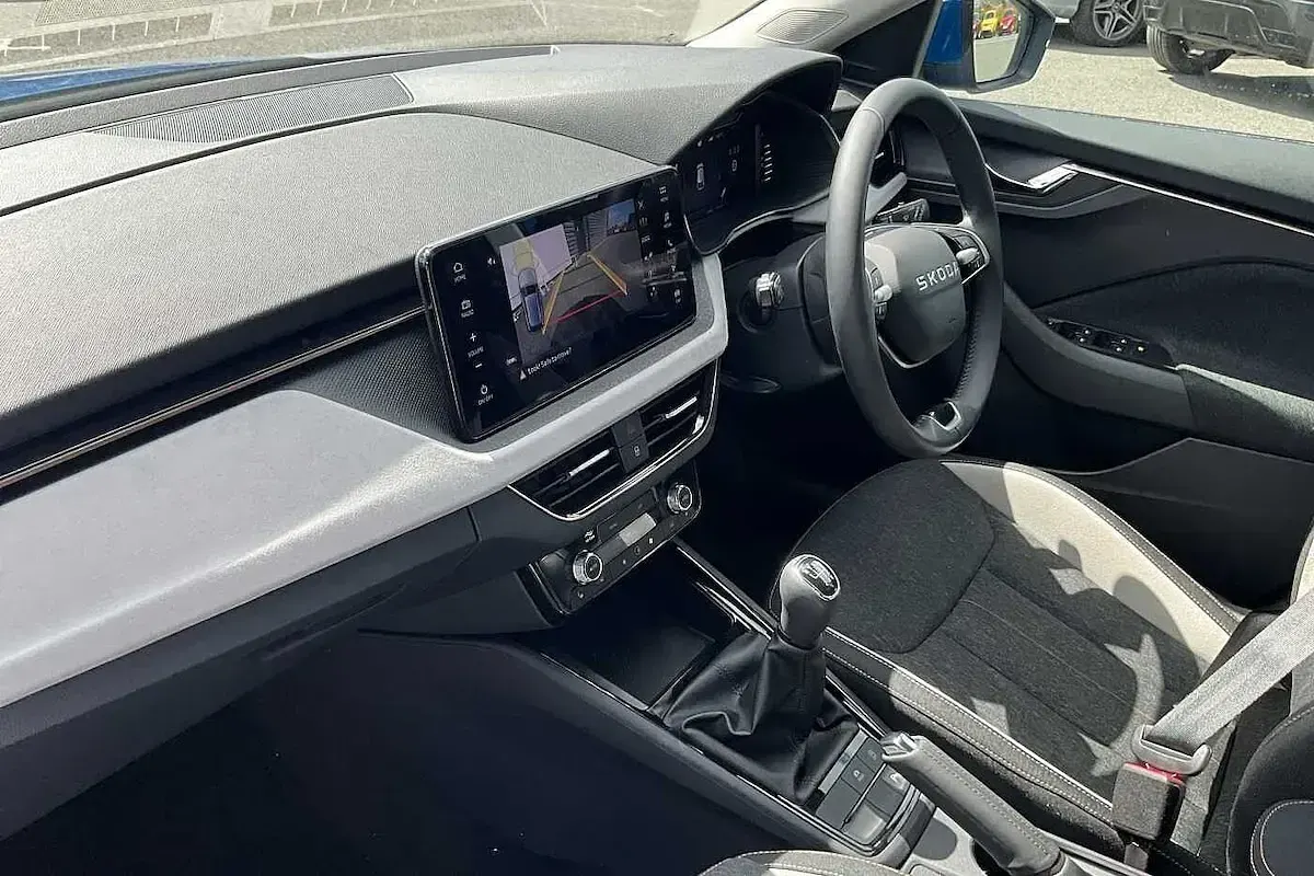New Skoda Scala SE L 113 HP (83 kW) 2025 Blue Hatchback