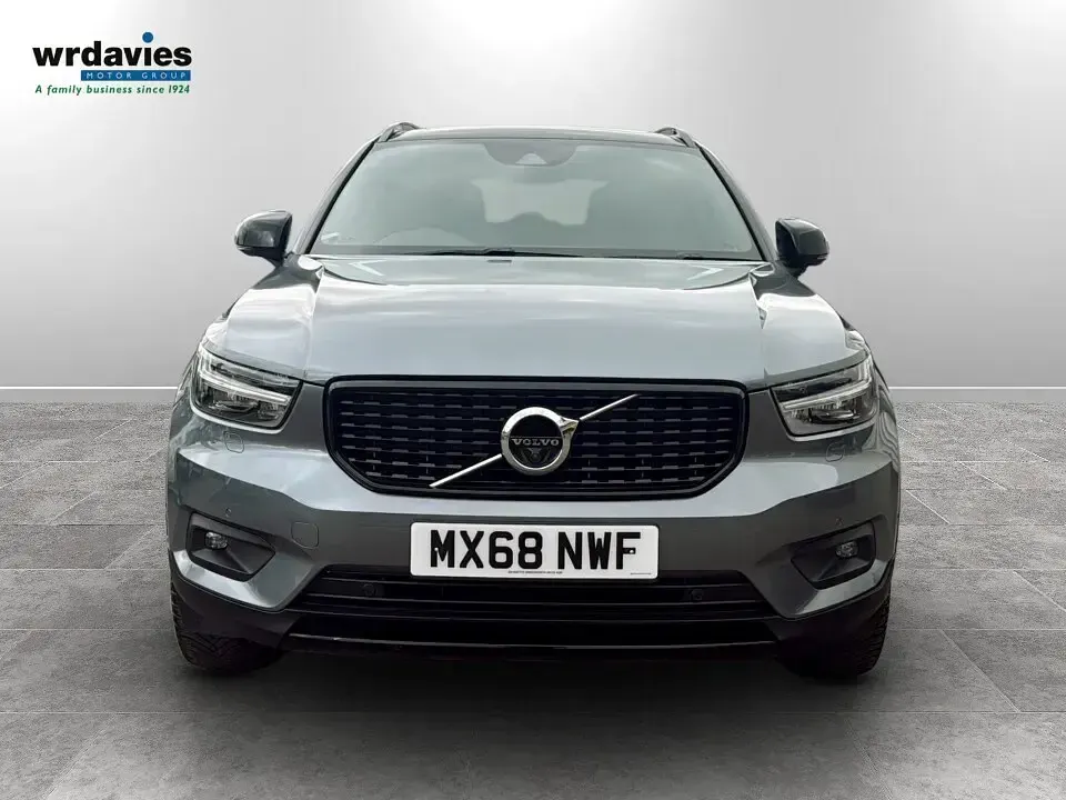 Used Volvo XC40 2018 Grey SUV