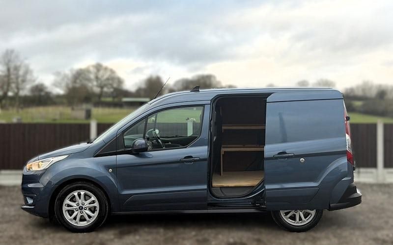 Used Ford Transit Connect Limited 120 HP (88 kW) 2021 MPV