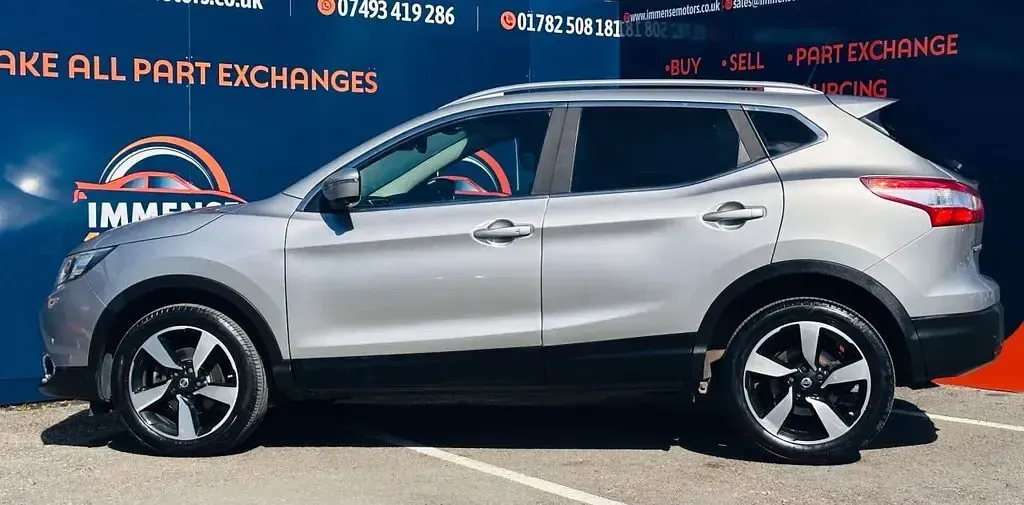 Used Nissan Qashqai N-TEC 110 HP (80 kW) 2015 Silver SUV