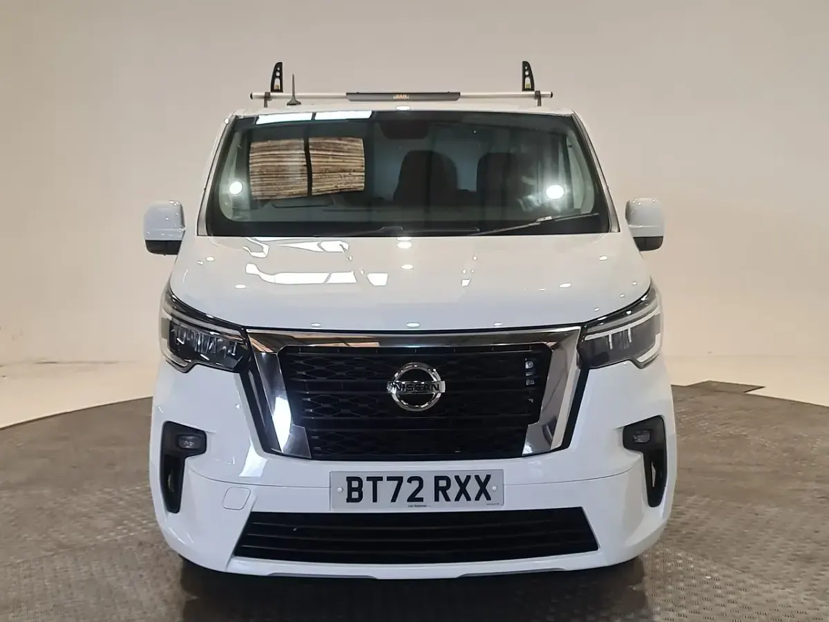 Used Nissan Primastar Acenta 110 HP (80 kW) 2023 White MPV