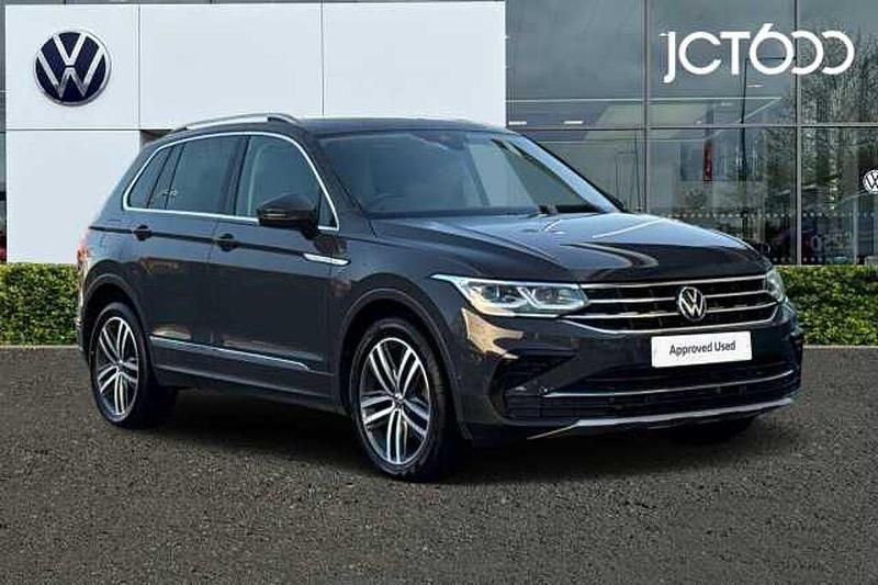 Used VW Tiguan Elegance 150 HP (110 kW) 2022 Grey SUV