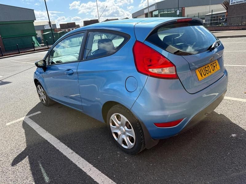 Used Ford Fiesta 96 HP (70 kW) 2010 Blue Hatchback