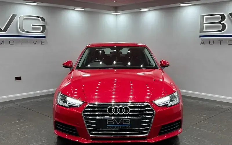 Used Audi A4 S-Line 150 HP (110 kW) 2017 Red Sedan