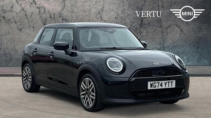 Used Mini Cooper Hatch 156 HP (114 kW) 2024 Black Hatchback