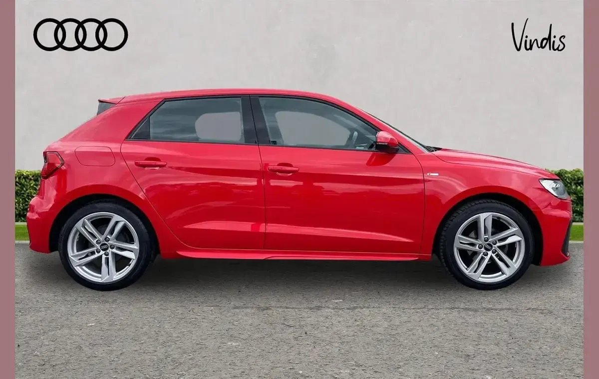 Used Audi A1 S-Line 94 HP (69 kW) 2023 Red SUV