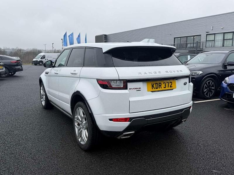 Used Land Rover Range Rover evoque HSE Dynamic 2018 White Estate