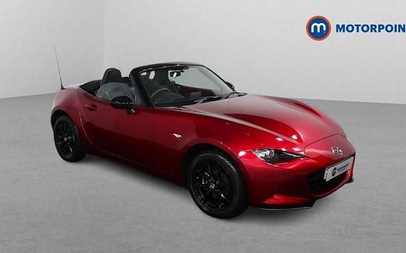 Used Mazda MX5 132 HP (97 kW) 2022 Red Cabriolet