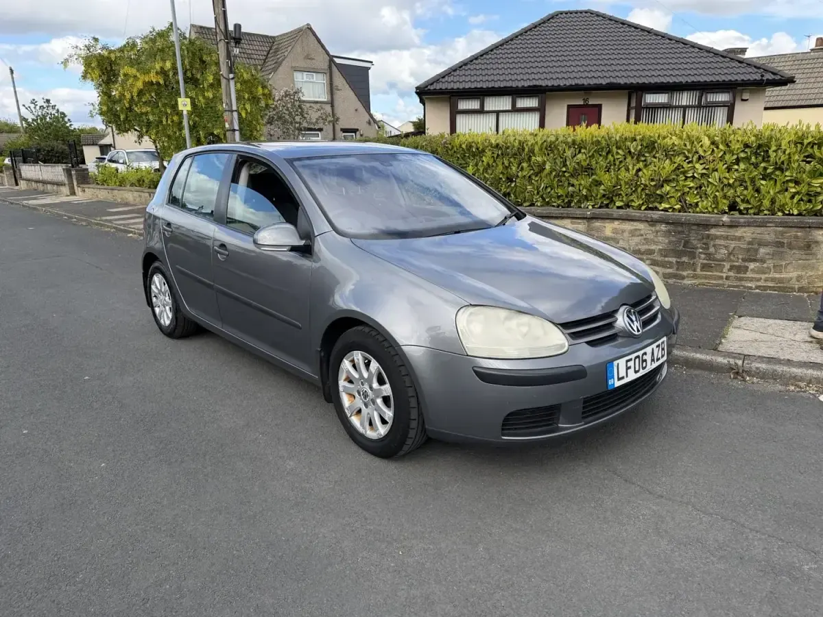 Używany VW Golf IV SE 2006 Szary Hatchback
