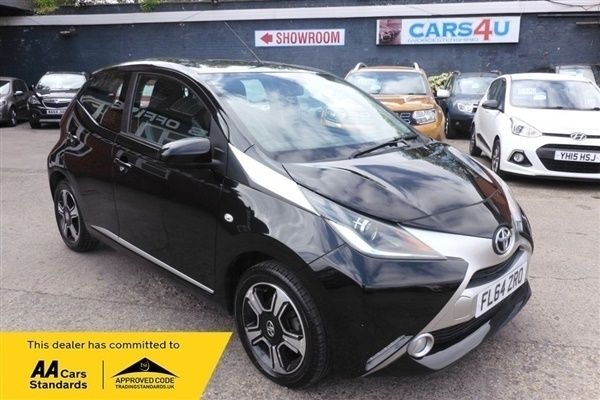 Black Used 2014 Toyota Aygo X-clusiv Hatchback | £4,890 (Fair price) - Image 1/1
