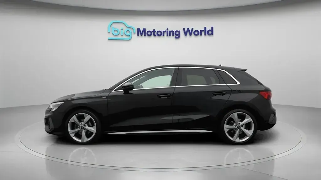 Used Audi A3 Sportback S-Line 150 HP (110 kW) 2022 Black Hatchback