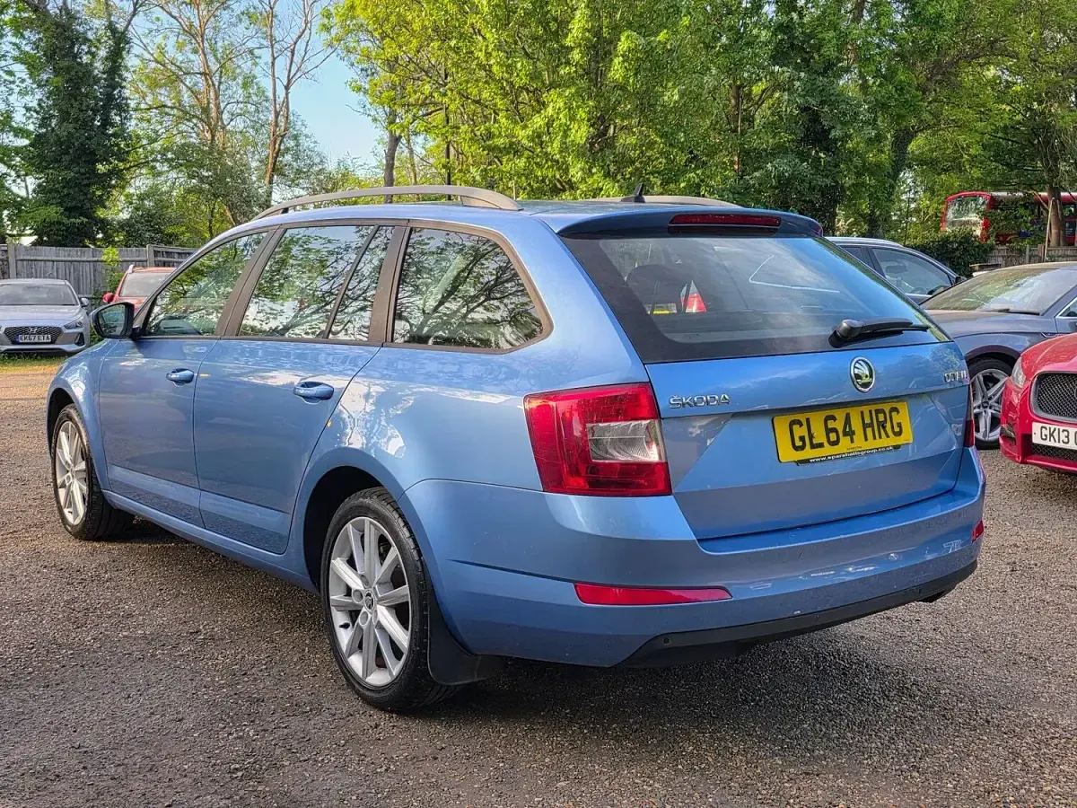 Used Skoda Octavia Elegance 2014 Blue Estate