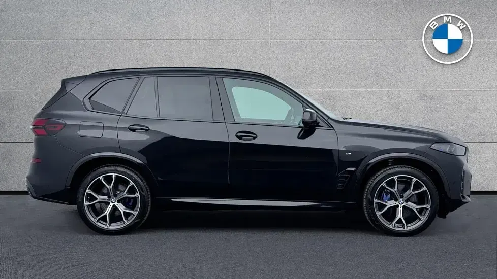 Ny BMW X5 M Sport 294 HK (216 kW) 2025 Svart SUV