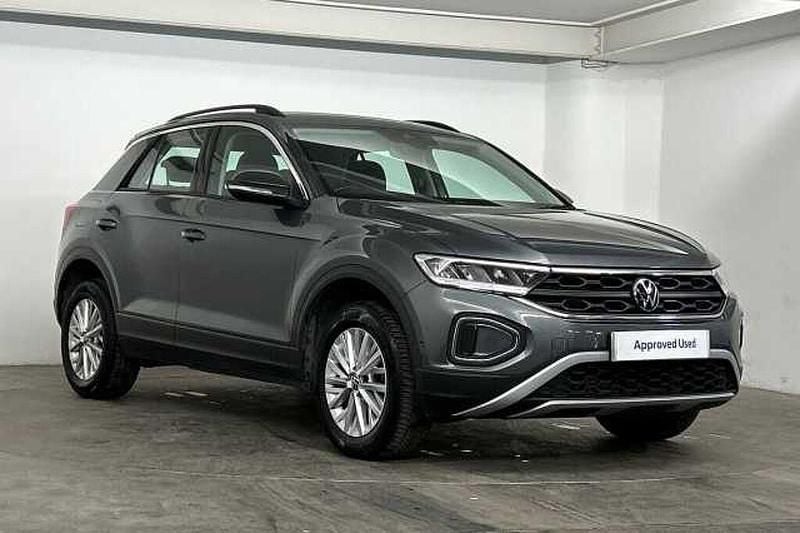 Used 2023 VW T-Roc SUV | £18,795 (Good price) - Image 1/4