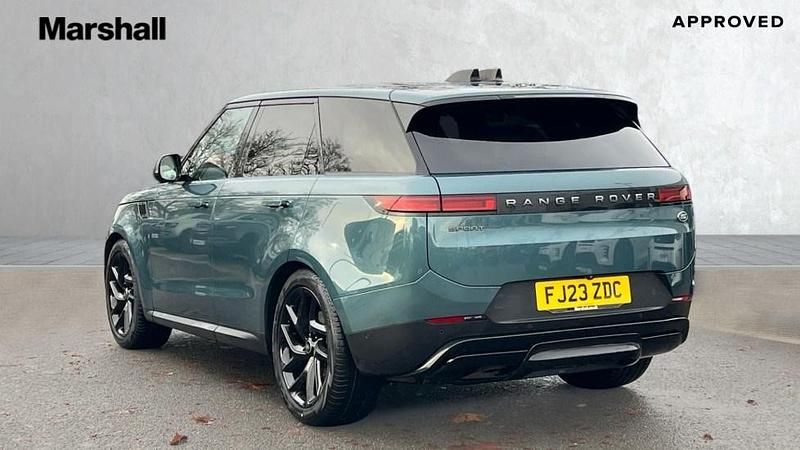 Used Land Rover Range Rover Sport SE 300 HP (220 kW) 2023 Green SUV