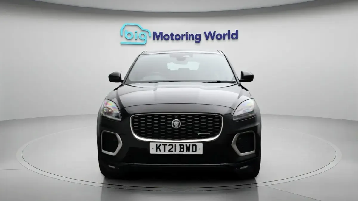 Used Jaguar E-Pace R-Dynamic 204 HP (150 kW) 2021 Black SUV