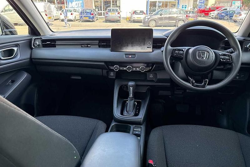 Used Honda HR-V Elegance 131 HP (96 kW) 2022 Grey SUV