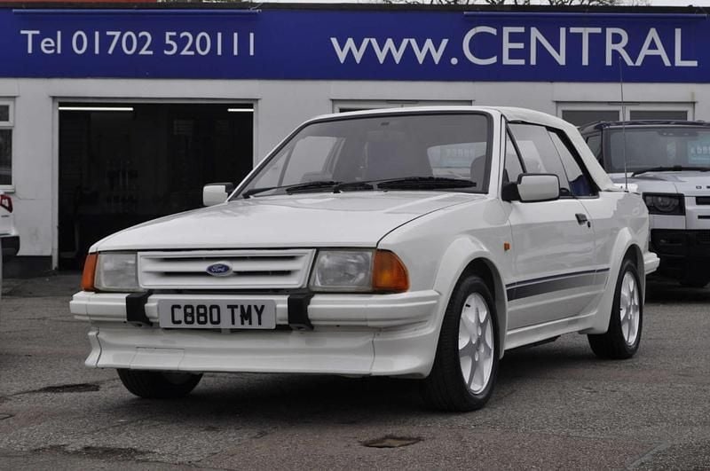 Used Ford Escort Cabriolet SE 1986 White Cabriolet
