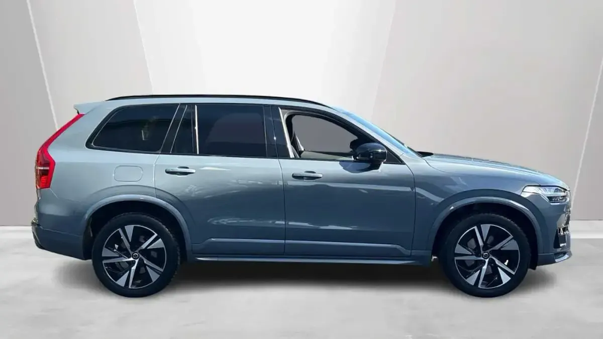Used Volvo XC90 R-Design 235 HP (172 kW) 2021 Grey SUV