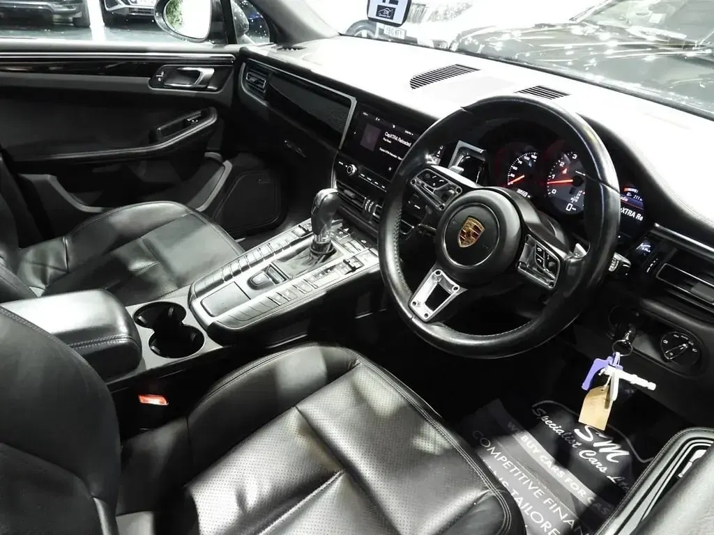 Begagnad Porsche Macan 354 HK (260 kW) 2019 Grå SUV