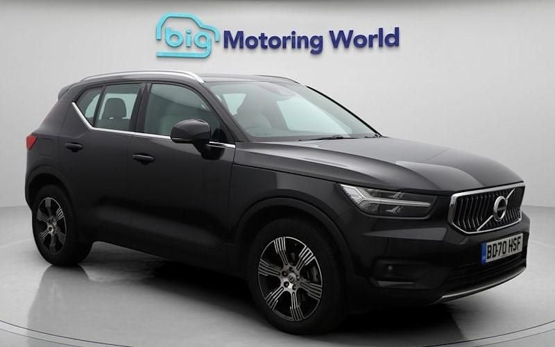Used 2021 Volvo XC40 Inscription SUV | £22,830 (Fair price) - Image 1/4