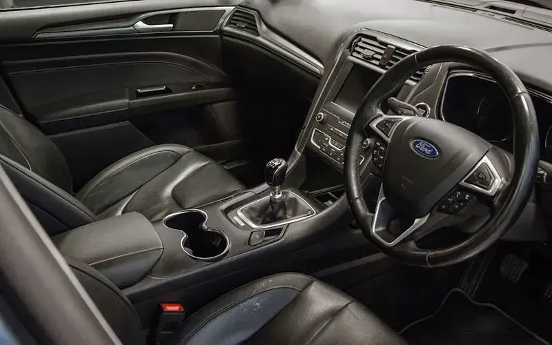 Used Ford Mondeo Titanium 150 HP (110 kW) 2020 Blue Hatchback
