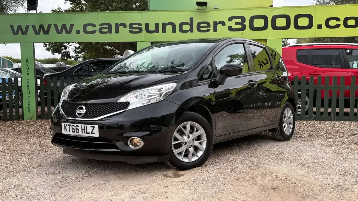 Used Nissan Note Acenta Premium 80 HP (58 kW) 2016 Black Hatchback